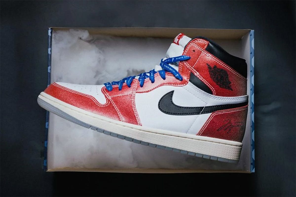 Trophy Room x Air Jordan 1: Official 